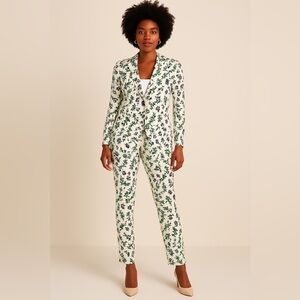 Liz Claiborne Botanical Pantsuit Size 12 – Lavender Floral 2-Piece Set